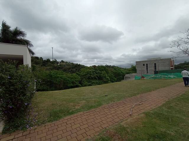 Área para Venda em Santana de Parnaíba - 4