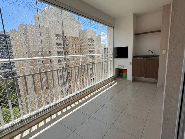 #69 - Apartamento para Venda em Barueri - SP
