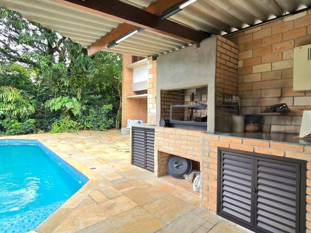Casa para Venda em Santana de Parnaíba - 2