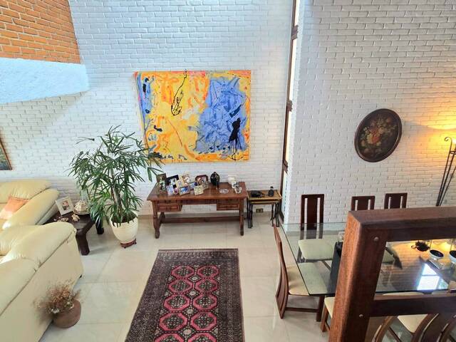 Casa para Venda em Santana de Parnaíba - 3